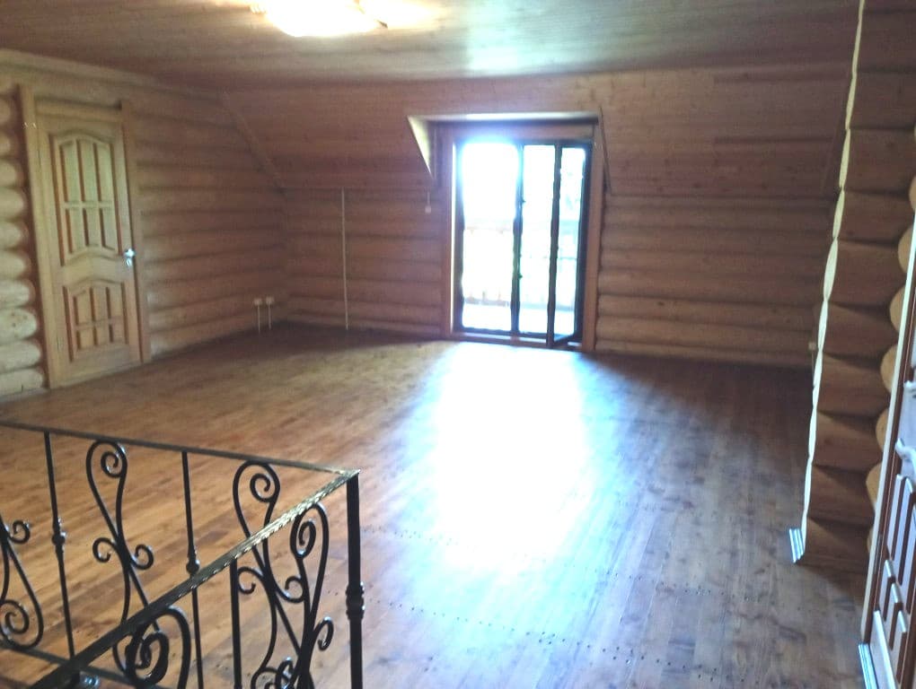Великий будинок